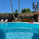 Meryam Deluxe