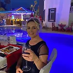 Oda ve Kahvaltı Meryam Deluxe 3*