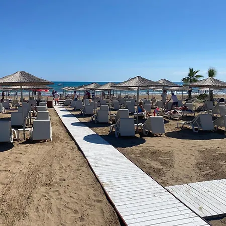 Meryam Deluxe Oda ve Kahvaltı 3*