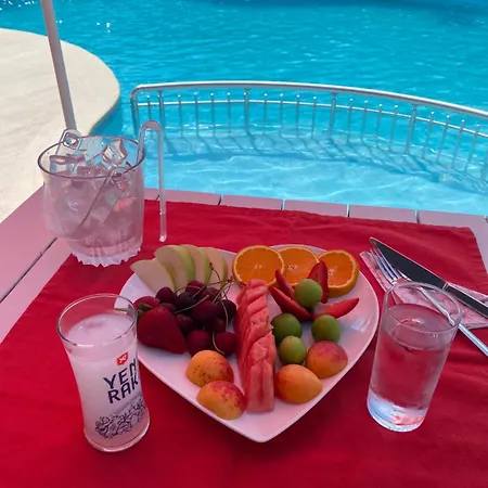 Meryam Deluxe Oda ve Kahvaltı